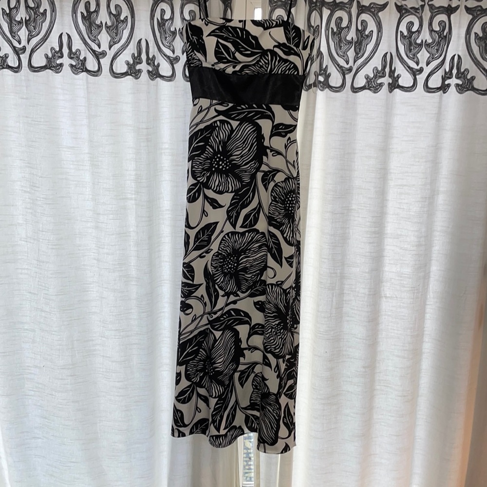 White House Black Market Dress
